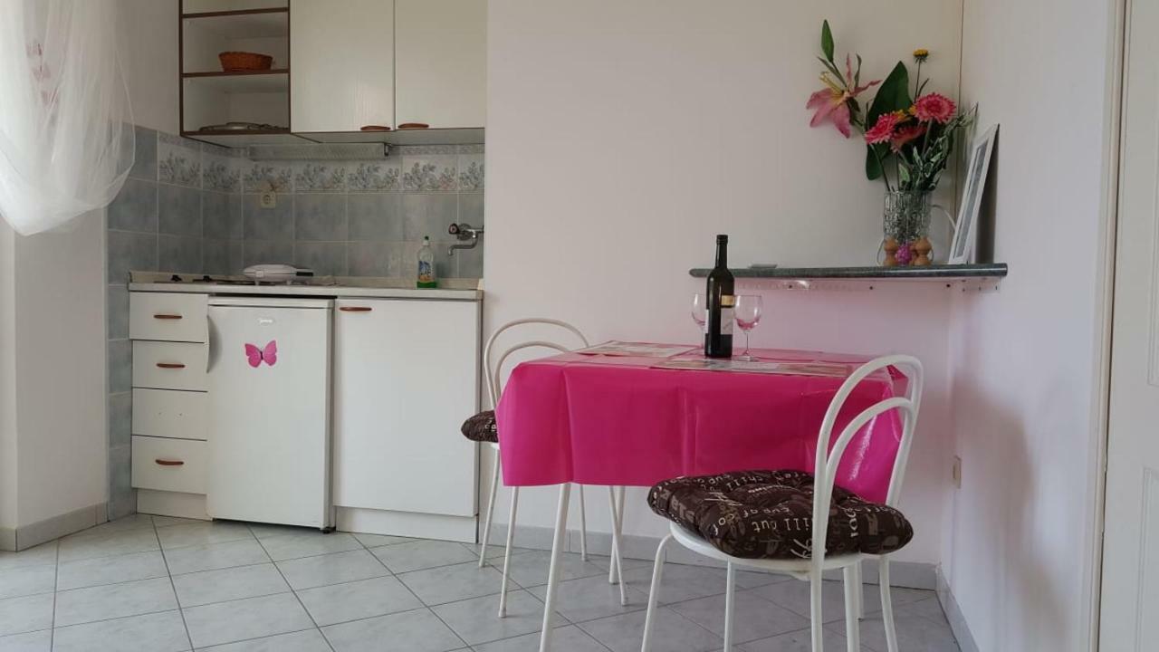 Apartment Marina Razanj Ngoại thất bức ảnh